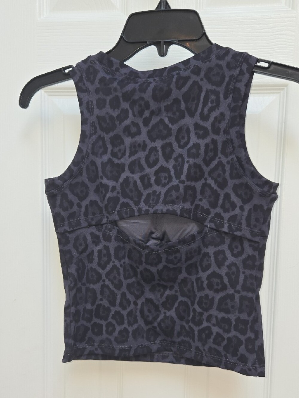 Move Theology Women's Black Leopard Print Sports Bra Tank - Picture 2 of 3